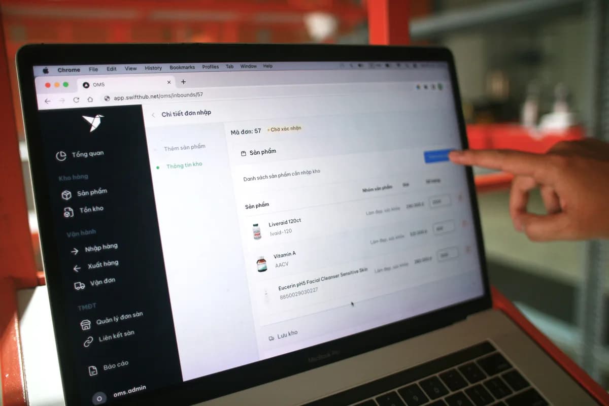SwiftHub warehouse software in use